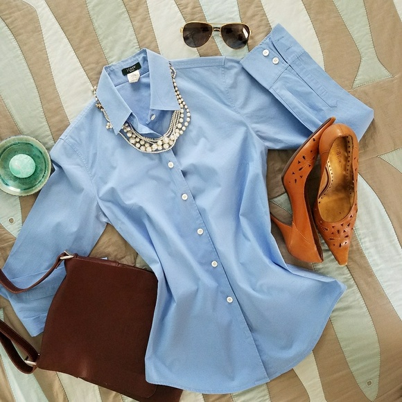 J. Crew Tops - J. CREW light blue button stretch shift blouse